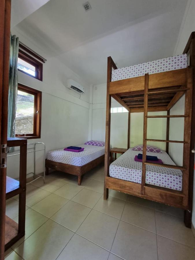 Treetop Guesthouse And Bungalows 사방 외부 사진