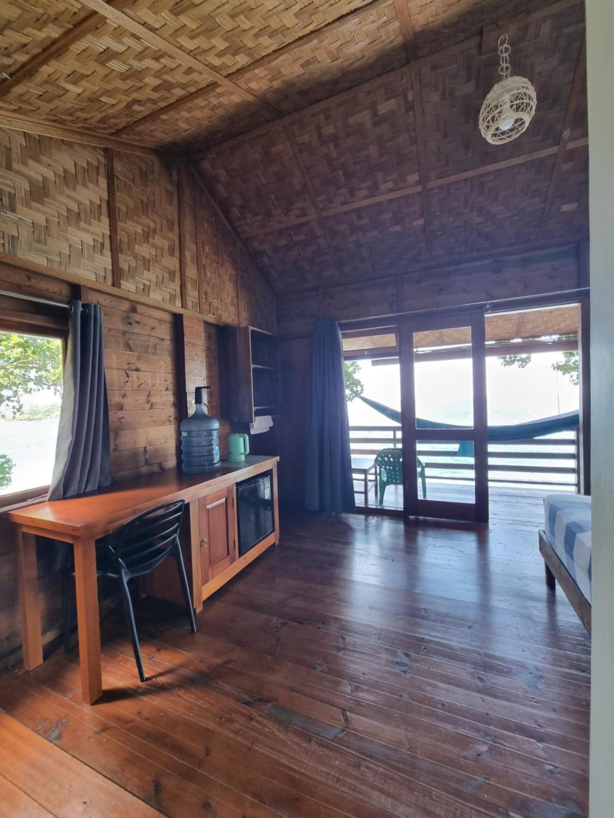 Treetop Guesthouse And Bungalows 사방 외부 사진