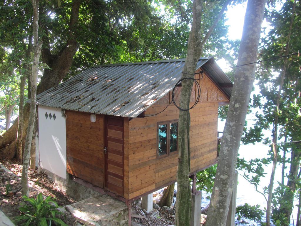 Treetop Guesthouse And Bungalows 사방 외부 사진